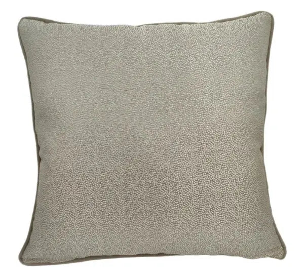 Suki cushion Malini