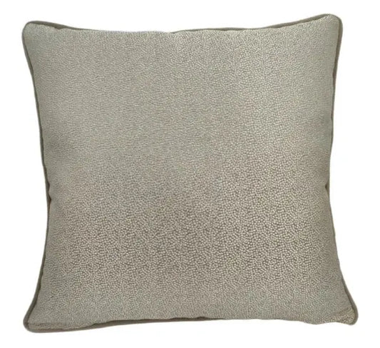 Suki cushion Malini