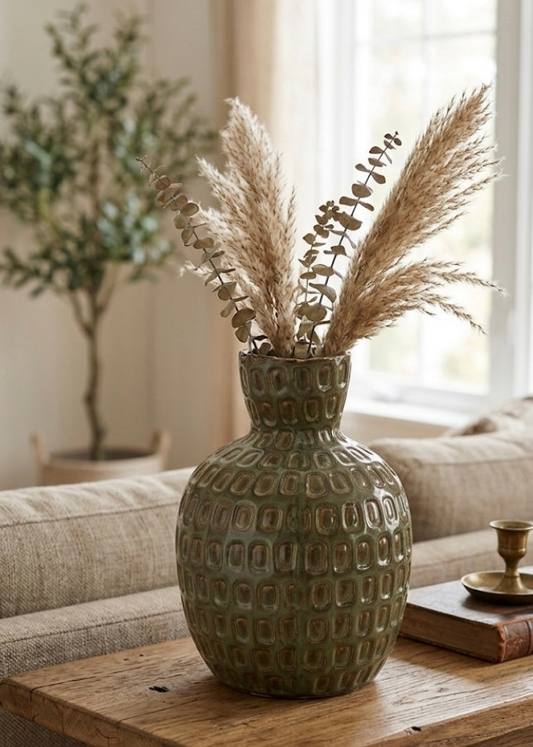 Olivea Vase